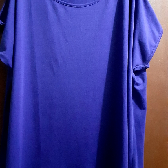 Top - Picture 3 of 3